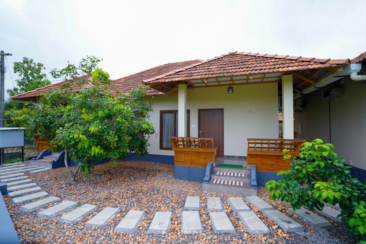 Kottackal Nature Inn Nedumbassery Esterno foto