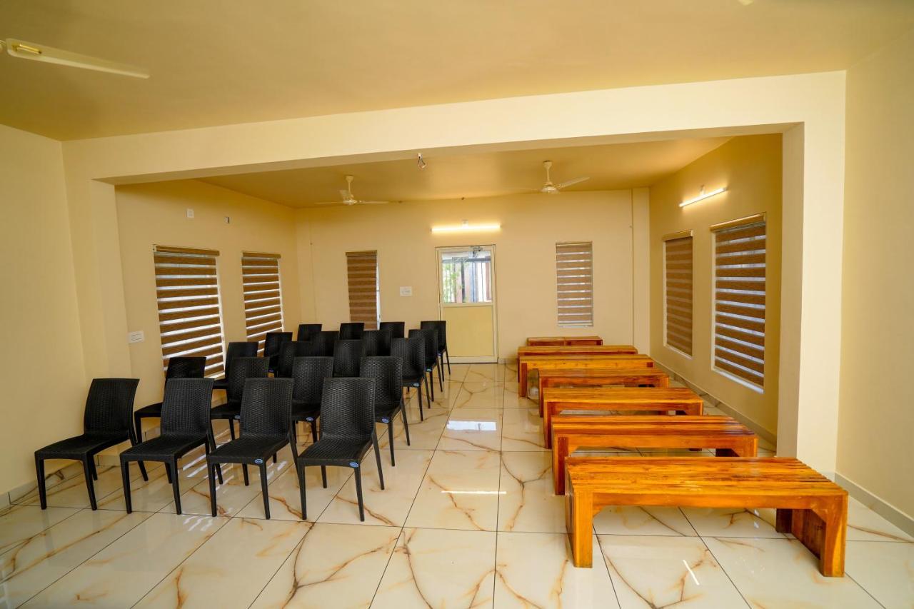Kottackal Nature Inn Nedumbassery Esterno foto