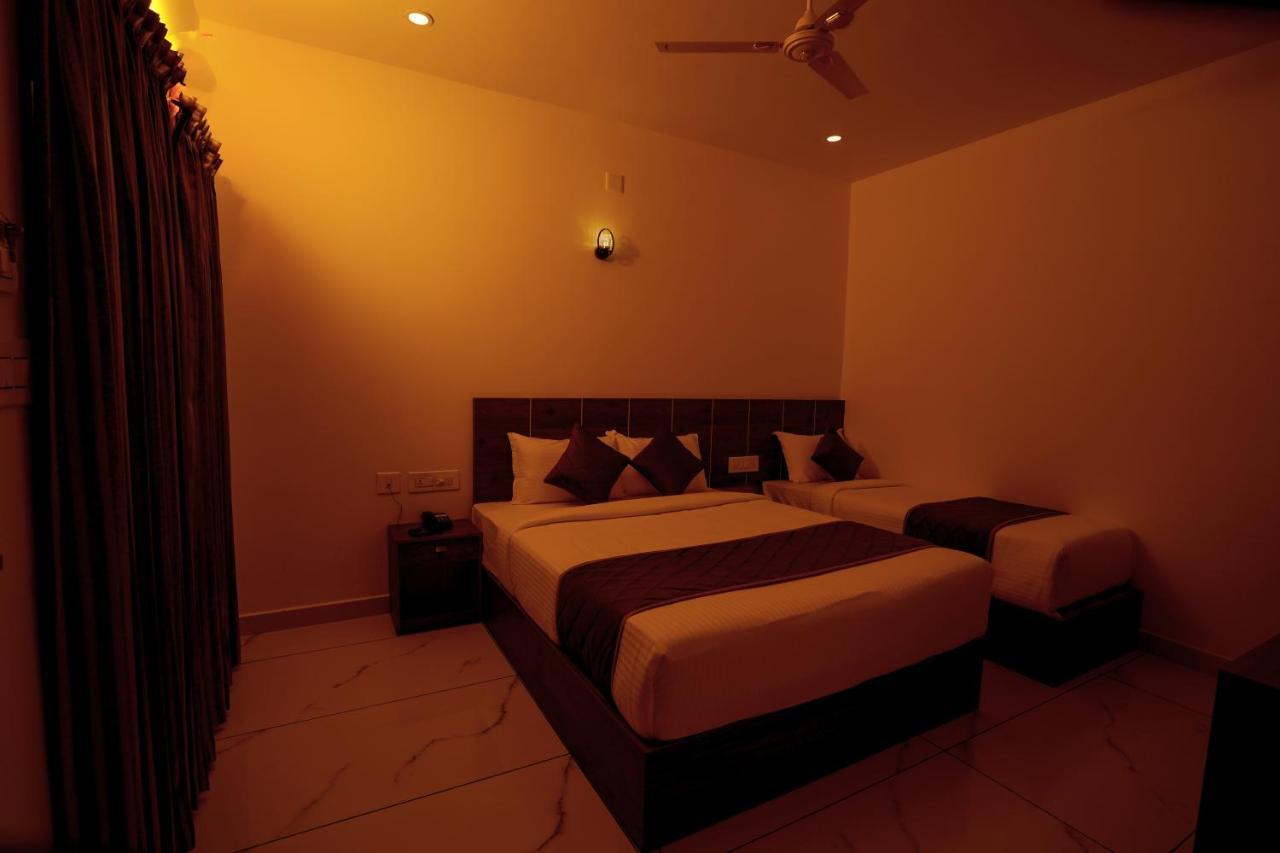 Kottackal Nature Inn Nedumbassery Esterno foto