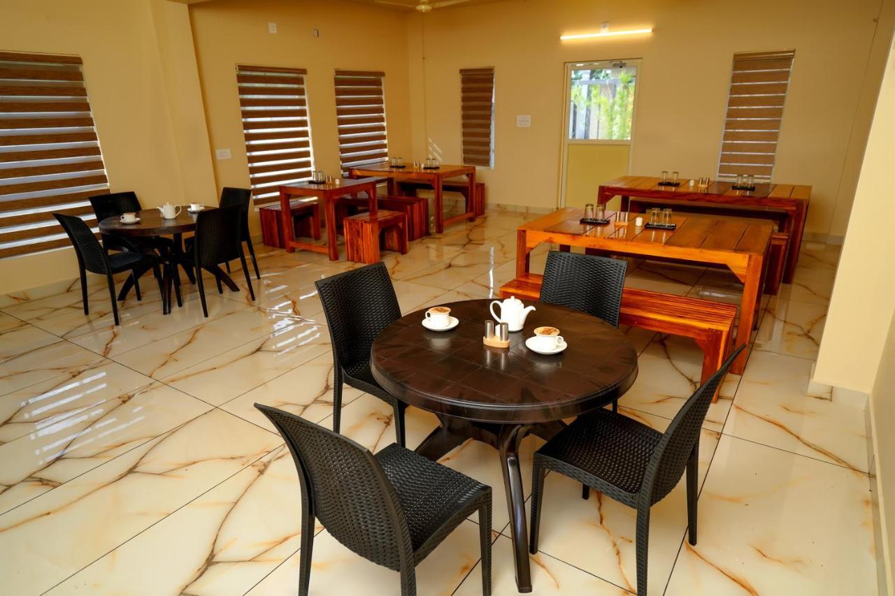 Kottackal Nature Inn Nedumbassery Esterno foto