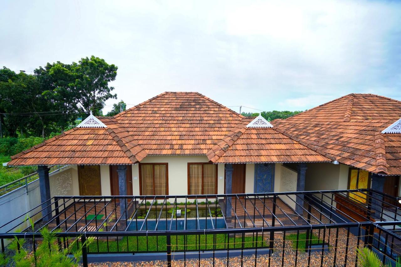 Kottackal Nature Inn Nedumbassery Esterno foto