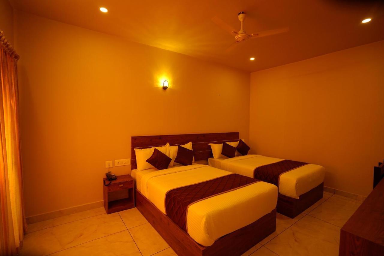 Kottackal Nature Inn Nedumbassery Esterno foto