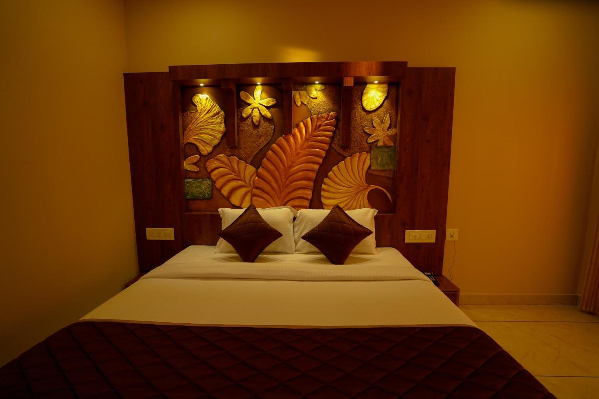 Kottackal Nature Inn Nedumbassery Esterno foto