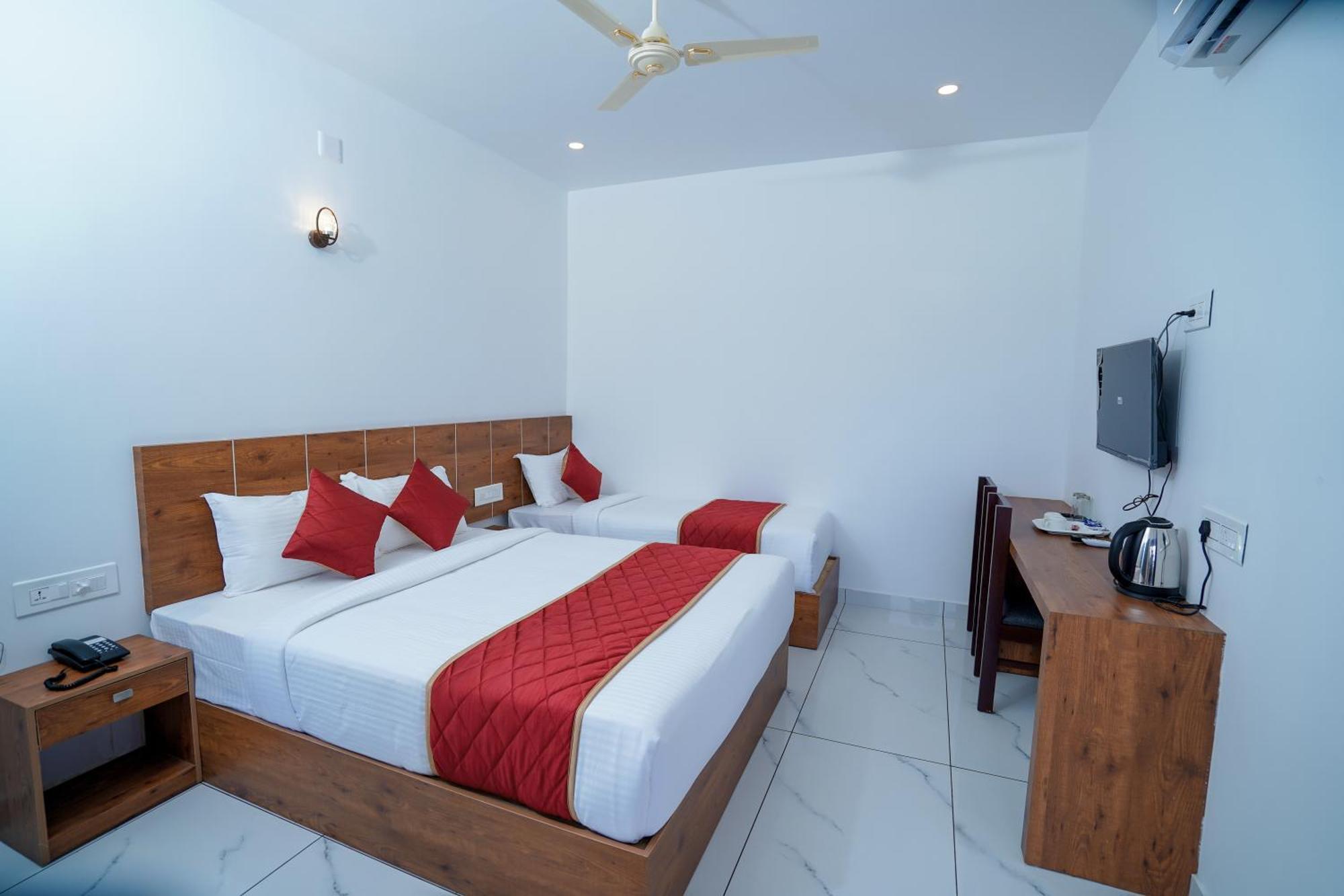 Kottackal Nature Inn Nedumbassery Esterno foto